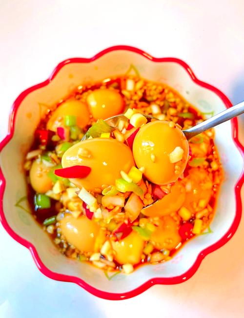 鹌鹑蛋怎么做宝宝爱吃？-图2