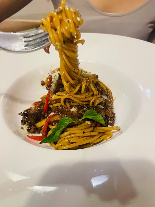 海鲜黑椒意大利面做法-图1