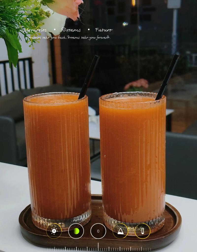 宝宝苹果胡萝卜汁的做法-图2 宝宝苹果胡萝卜汁的做法-图2