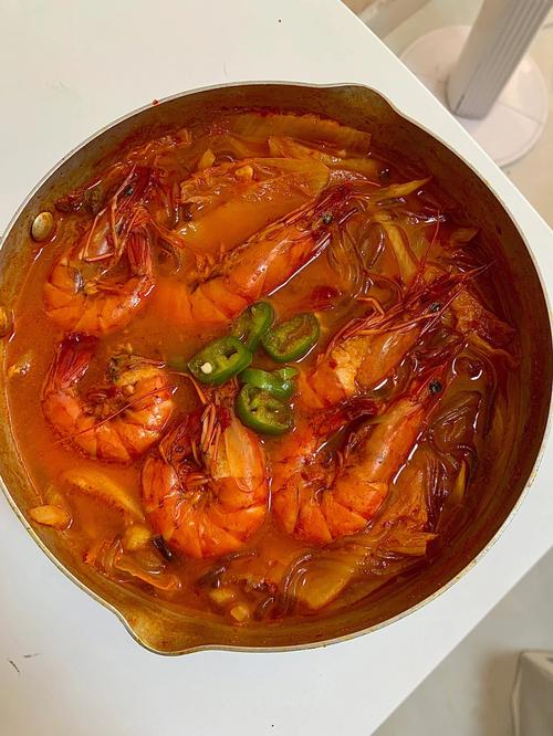 海鲜泡菜汤怎么做才鲜香？-图2