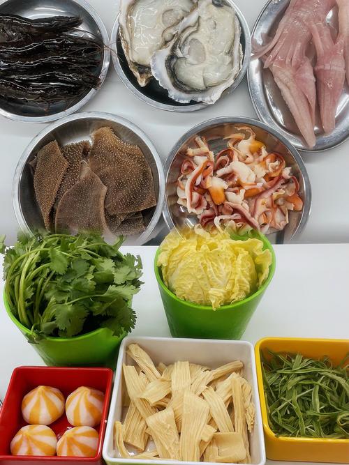 火锅海鲜料必备食材有哪些?-图1 火锅海鲜料必备食材有哪些?-图1