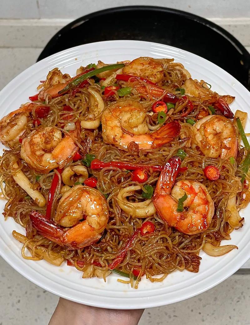 海鲜干捞粉丝怎么做?视频教你轻松学!-图1 海鲜干捞粉丝怎么做?视频教你轻松学!-图1