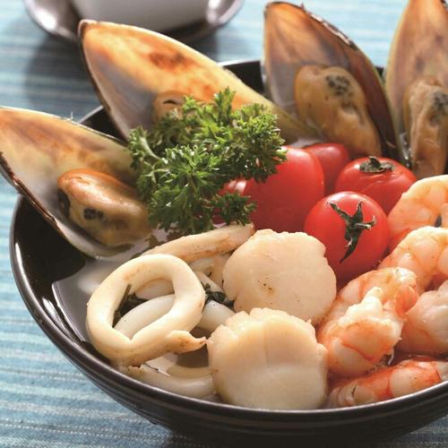 白酒煮海鲜，配什么菜解腻提鲜？-图2