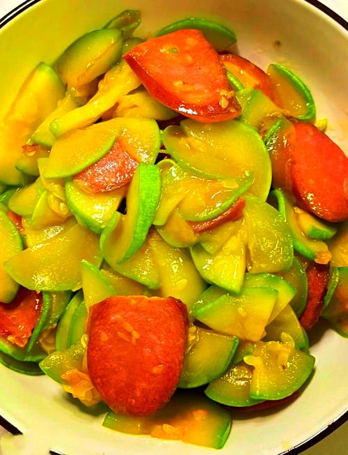 红香肠怎么做才好吃?家常做法全在这-图3 红香肠怎么做才好吃?家常做法全在这-图3