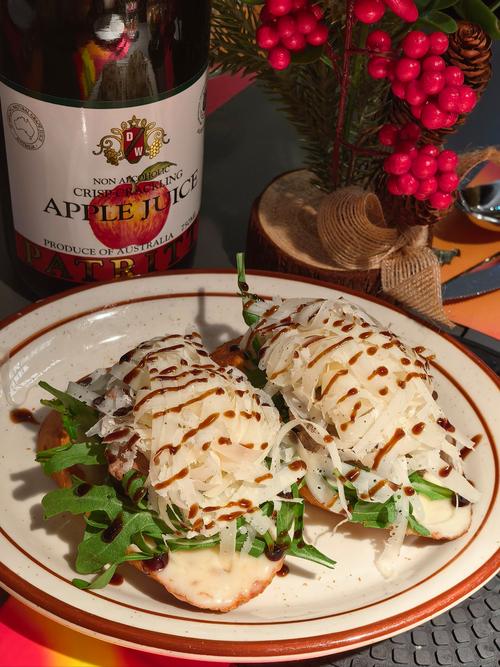 西班牙海鲜饭为何有白色酱?-图3 西班牙海鲜饭为何有白色酱?-图3