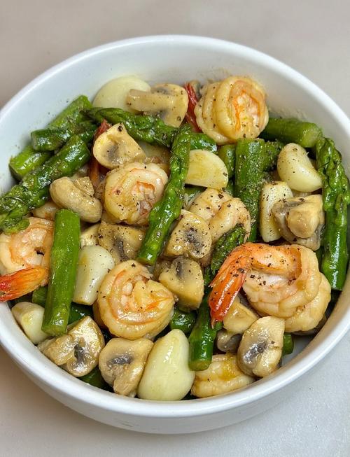 虾仁炒海鲜菇日本豆腐,嫩滑秘诀在哪?-图2 虾仁炒海鲜菇日本豆腐,嫩滑秘诀在哪?-图2