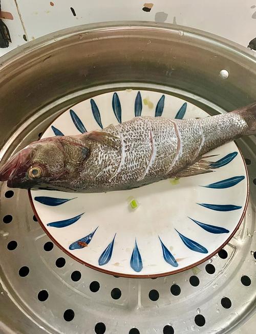 宝宝吃鲈鱼怎么做才好吃？-图3