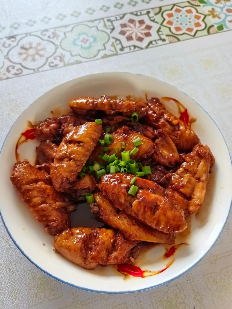 炖鸡翅家常做法有哪些？-图3