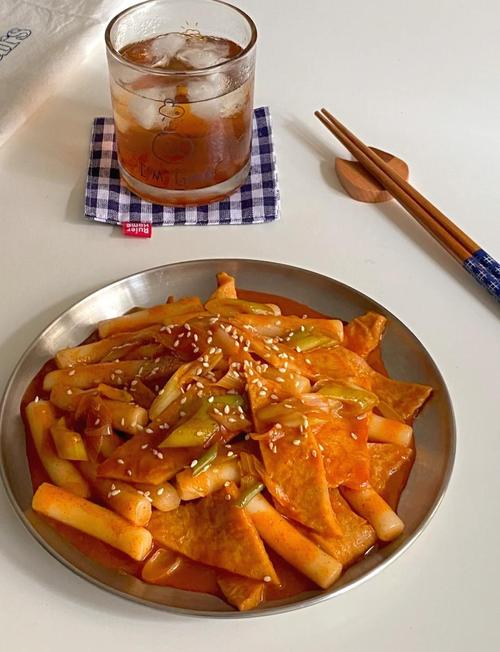 韩式海鲜炒年糕怎么做？-图1