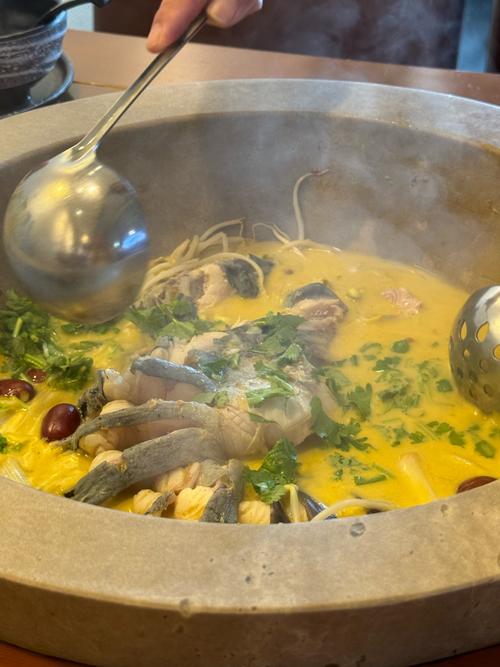 重庆真有蒸汽海鲜火锅吗？-图3