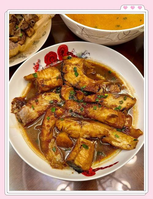 卤青鱼家常做法有哪些？-图1