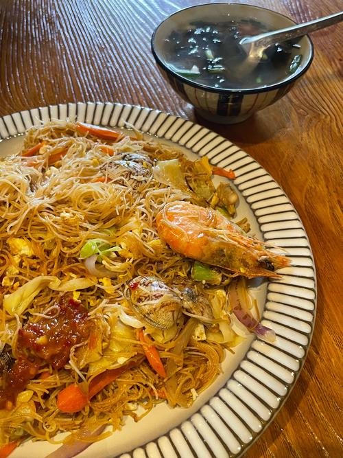 海鲜炒米粉怎么做才好吃?-图2 海鲜炒米粉怎么做才好吃?-图2