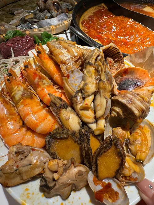 海鲜拼盘里具体都有哪些海鲜?-图1 海鲜拼盘里具体都有哪些海鲜?-图1