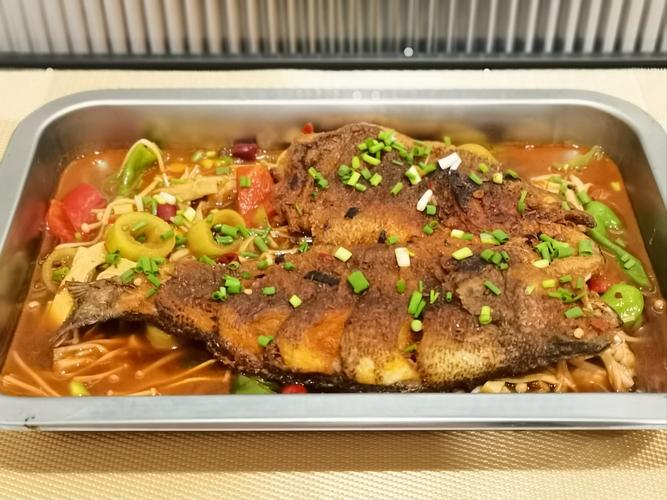 海鲜烤鲈鱼视频做法怎么做?-图3 海鲜烤鲈鱼视频做法怎么做?-图3