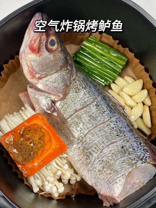 海鲜烤鲈鱼视频做法怎么做?-图2 海鲜烤鲈鱼视频做法怎么做?-图2