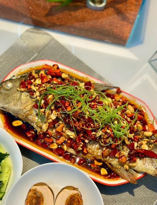 家常香辣鲤鱼怎么做？家常做法有哪些步骤？-图1