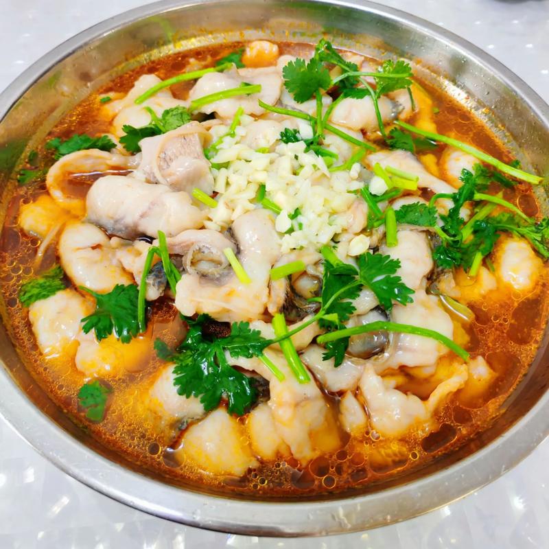 家常水煮鱼视频做法，关键步骤有哪些？-图1