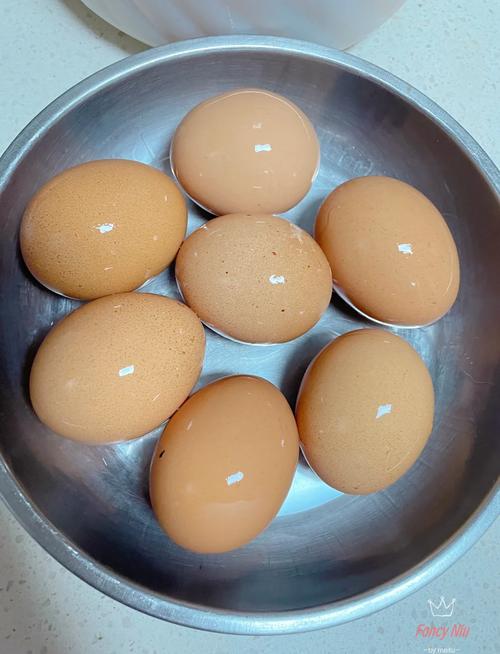 家常腌鸡蛋图片有哪些做法？-图3