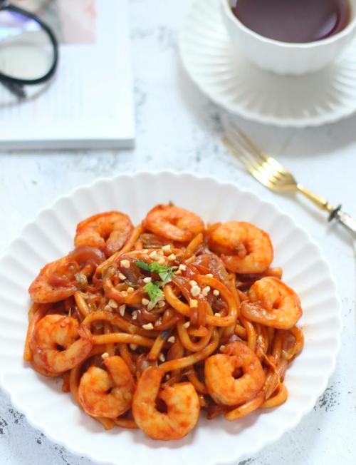 海鲜乌冬炒面怎么做才好看？-图3