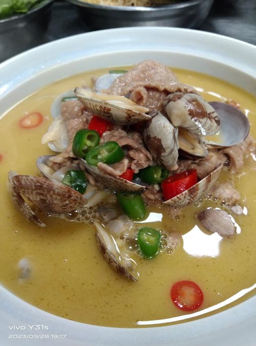 牛肉配什么海鲜炒最鲜？-图2