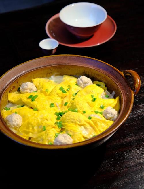 海鲜丸子和鸡蛋能一起包饺子吗？-图2