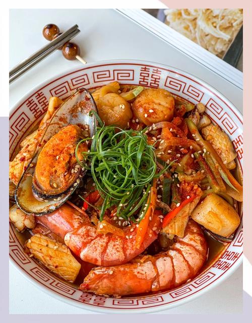 韩式海鲜杂酱面怎么做？家常做法有啥诀窍？-图1