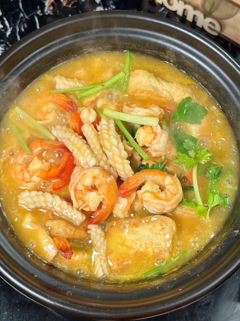 海鲜烩豆腐怎么做才鲜嫩入味？-图1