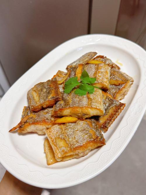 家常熏带鱼怎么做？家常做法有哪些？-图2