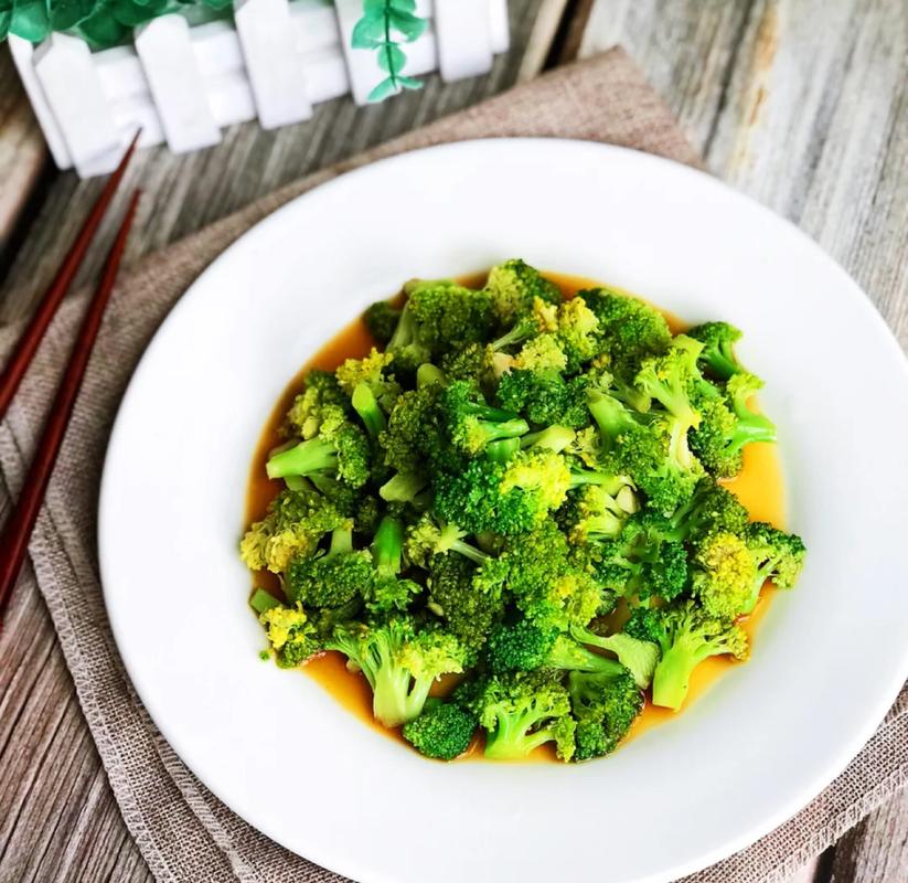 1岁半宝宝西兰花怎么吃合适?-图2 1岁半宝宝西兰花怎么吃合适?-图2