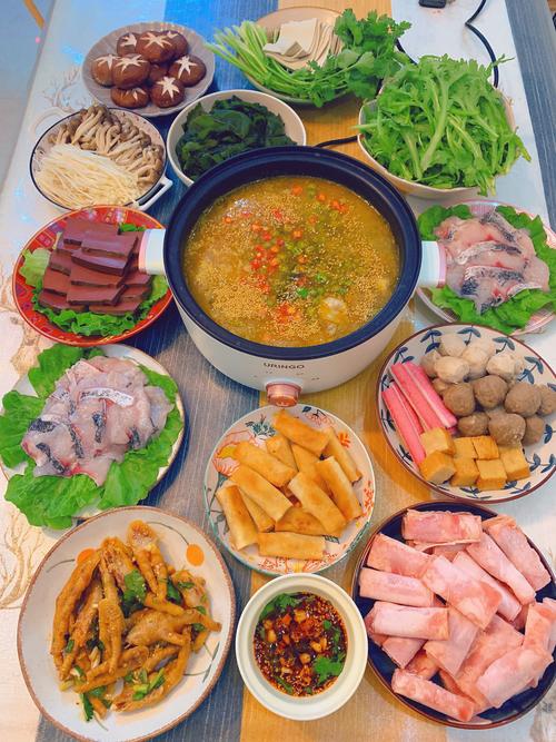 家常火锅做法有哪些?-图1 家常火锅做法有哪些?-图1