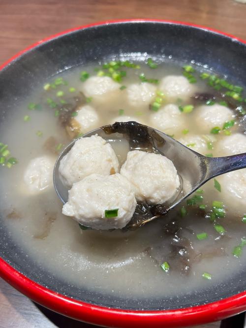 火锅海鲜丸子汤怎么做？鲜香做法大揭秘！-图2