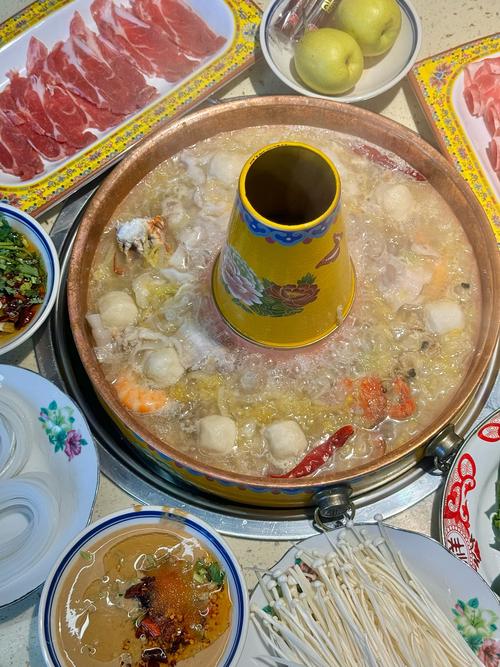 炖酸菜能搭配哪些海鲜?-图1 炖酸菜能搭配哪些海鲜?-图1