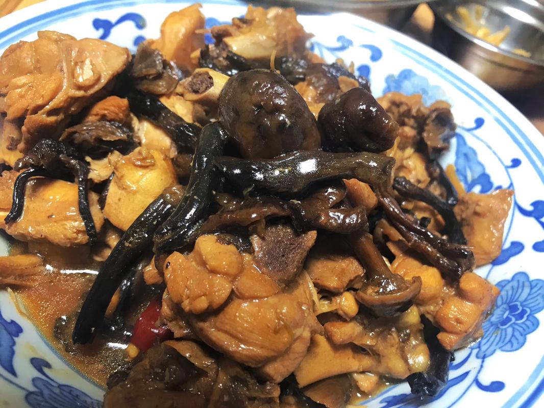 小鸡炖家常做法有哪些?-图1 小鸡炖家常做法有哪些?-图1