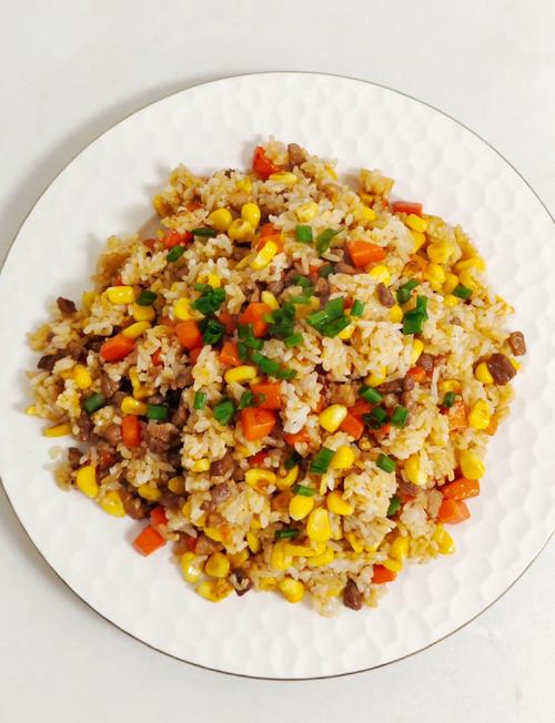 家常炒饭怎么做才好吃?-图1 家常炒饭怎么做才好吃?-图1