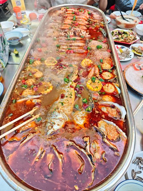 大锅海鲜怎么炖才鲜味十足?-图2 大锅海鲜怎么炖才鲜味十足?-图2