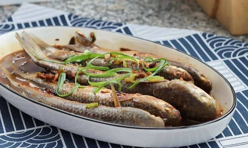 梭鱼酱家常做法有哪些？-图2