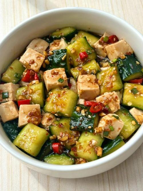黄瓜干豆腐凉菜怎么做？-图2