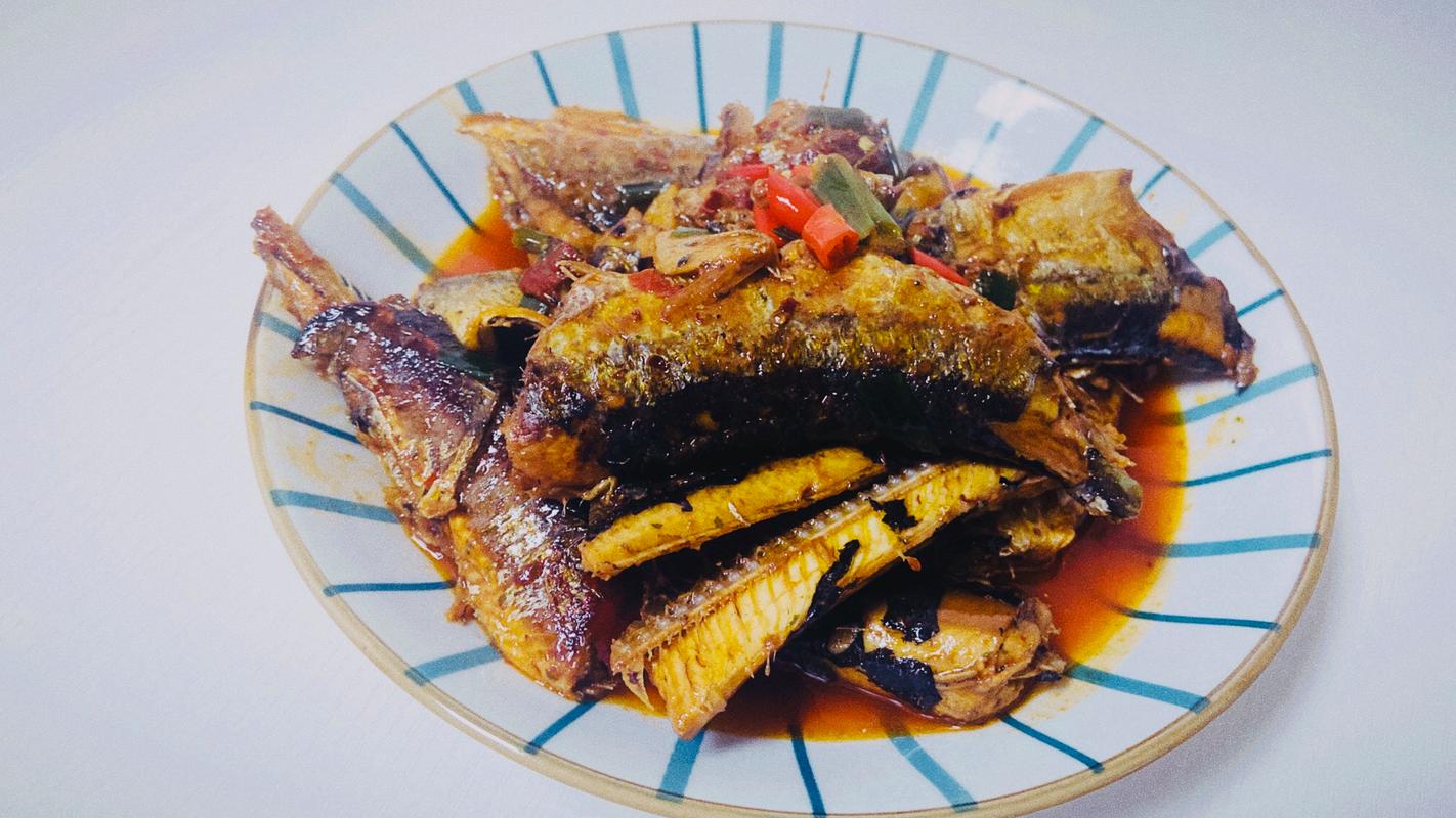 秋刀鱼家常做法有哪些?-图1 秋刀鱼家常做法有哪些?-图1