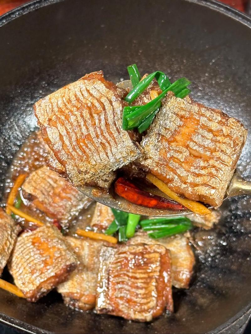 家常红烧带鱼怎么做才入味?-图3 家常红烧带鱼怎么做才入味?-图3