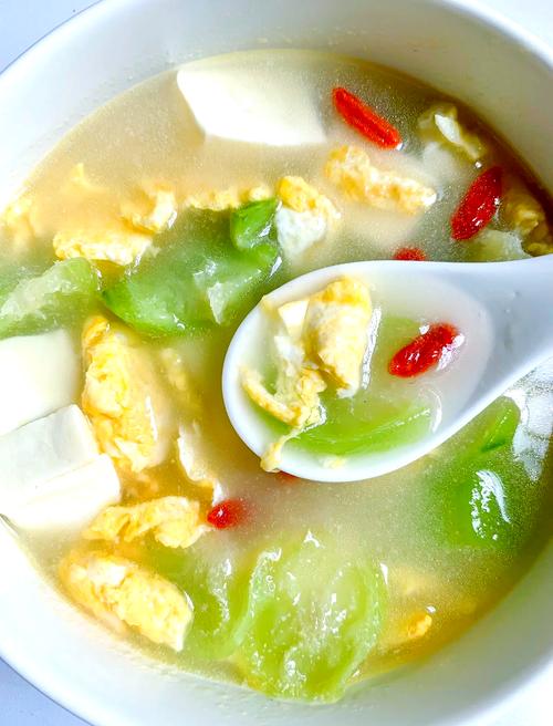 丝瓜豆腐怎么做?家常做法有哪些?-图3 丝瓜豆腐怎么做?家常做法有哪些?-图3