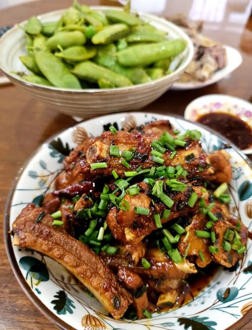 四川红烧排骨怎么做才好吃？-图2