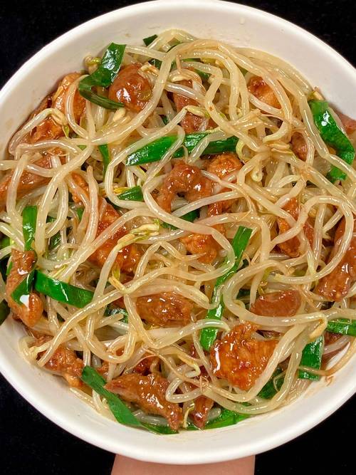 肉炒豆芽的家常做法有哪些关键步骤?-图3 肉炒豆芽的家常做法有哪些关键步骤?-图3