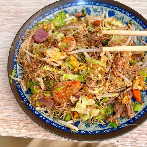 海鲜炒粉干怎么做才好吃?-图1 海鲜炒粉干怎么做才好吃?-图1