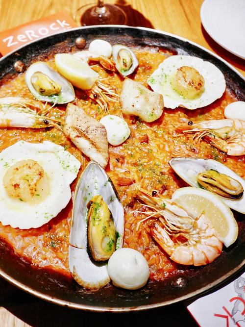 西班牙海鲜炖饭好吃吗？-图2