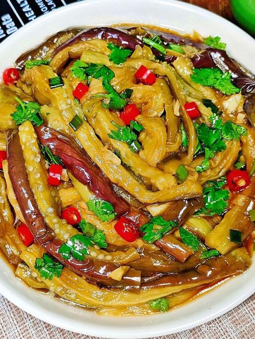 蒸茄子片的做法大全家常-图1 蒸茄子片的做法大全家常-图1