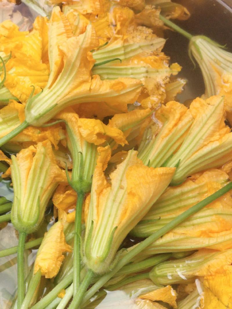 南瓜花怎么做才好吃？-图1