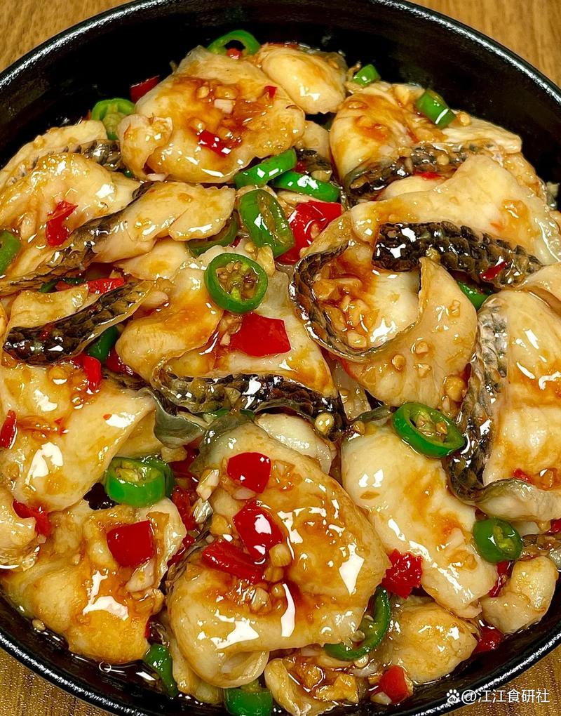 干炒鲅鱼怎么做才好吃？-图2