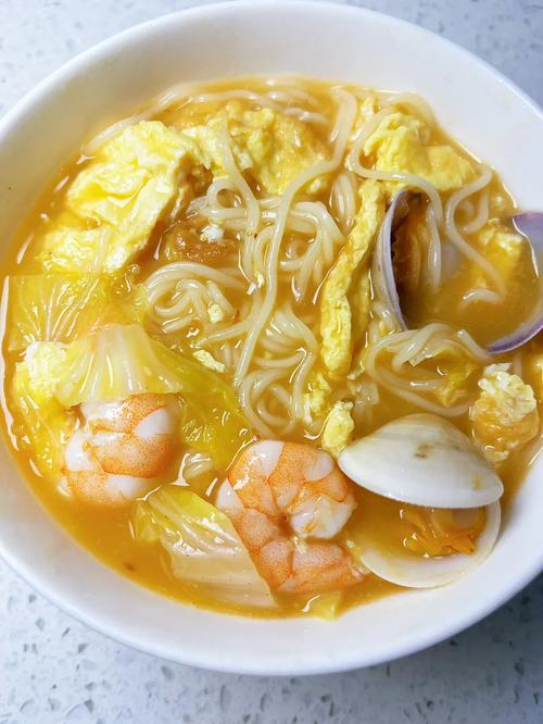 海鲜中毒能吃鸡蛋面吗-图1