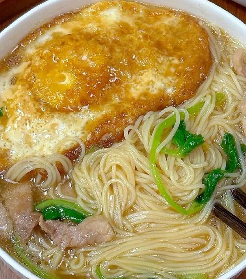 宝宝瘦肉豆腐蛋黄面条-图1