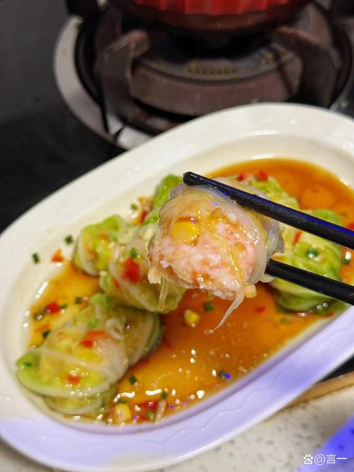 白菜海鲜包饺子,海鲜怎么处理才不腥?-图2 白菜海鲜包饺子,海鲜怎么处理才不腥?-图2